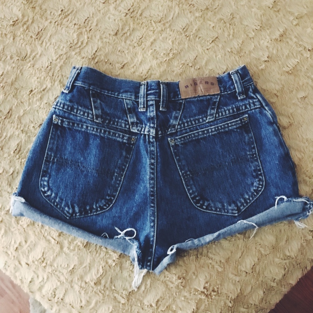 Vintage “Rider” high-waisted shorts!